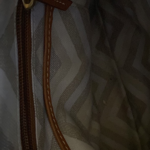 Dooney &Bourke Shelby Shopper in gray with honey accents hardware in gold EUC - Picture 15 of 15